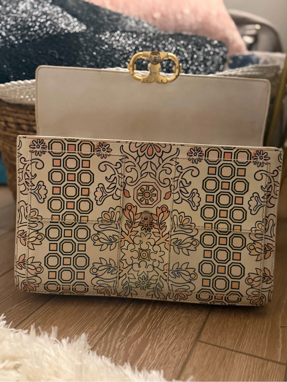 Tory Burch gemini link Hicks Garden LARGE Leather Shoulder/crossbody Bag